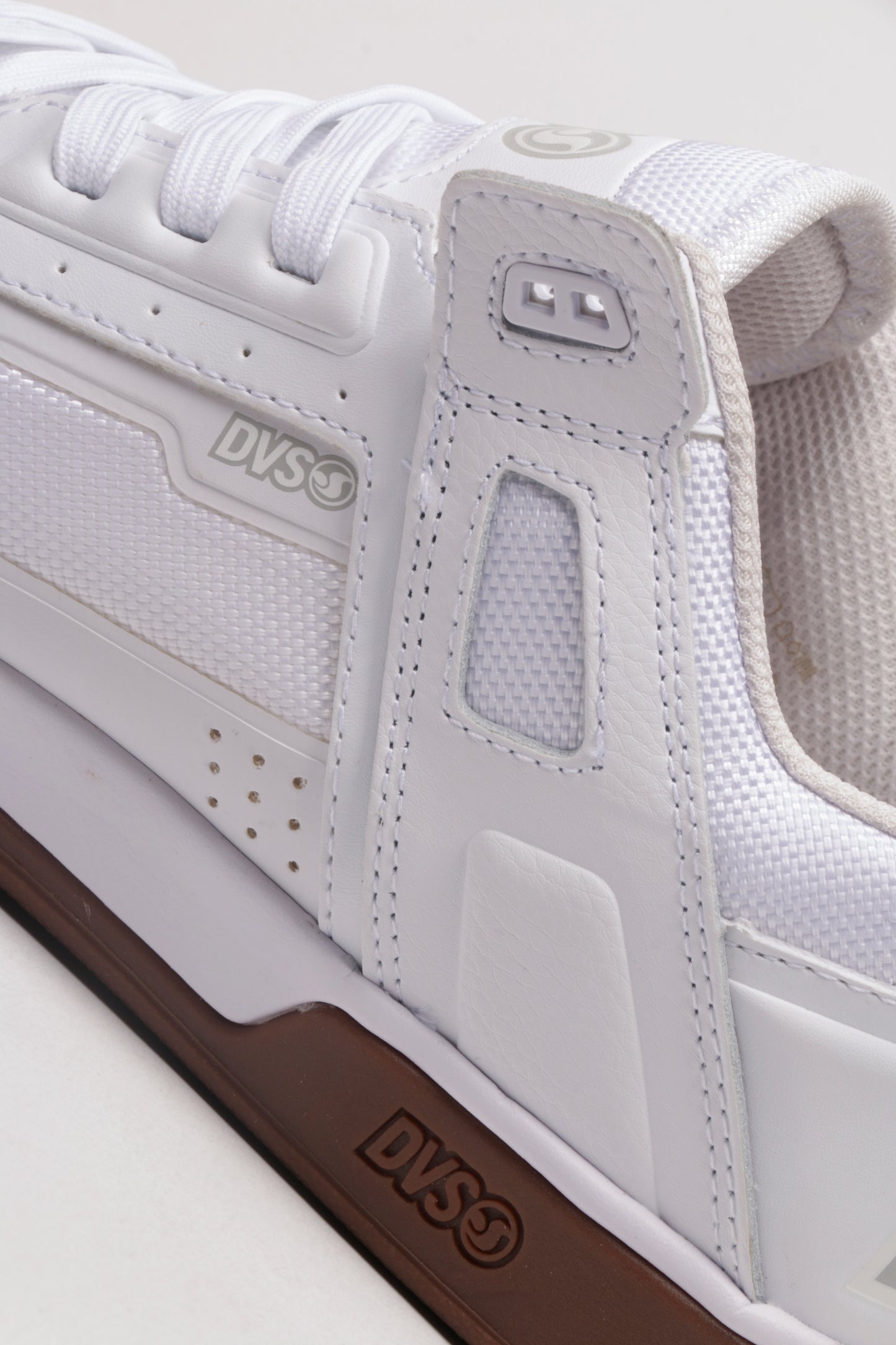 TENIS DVS COMANCHE LT