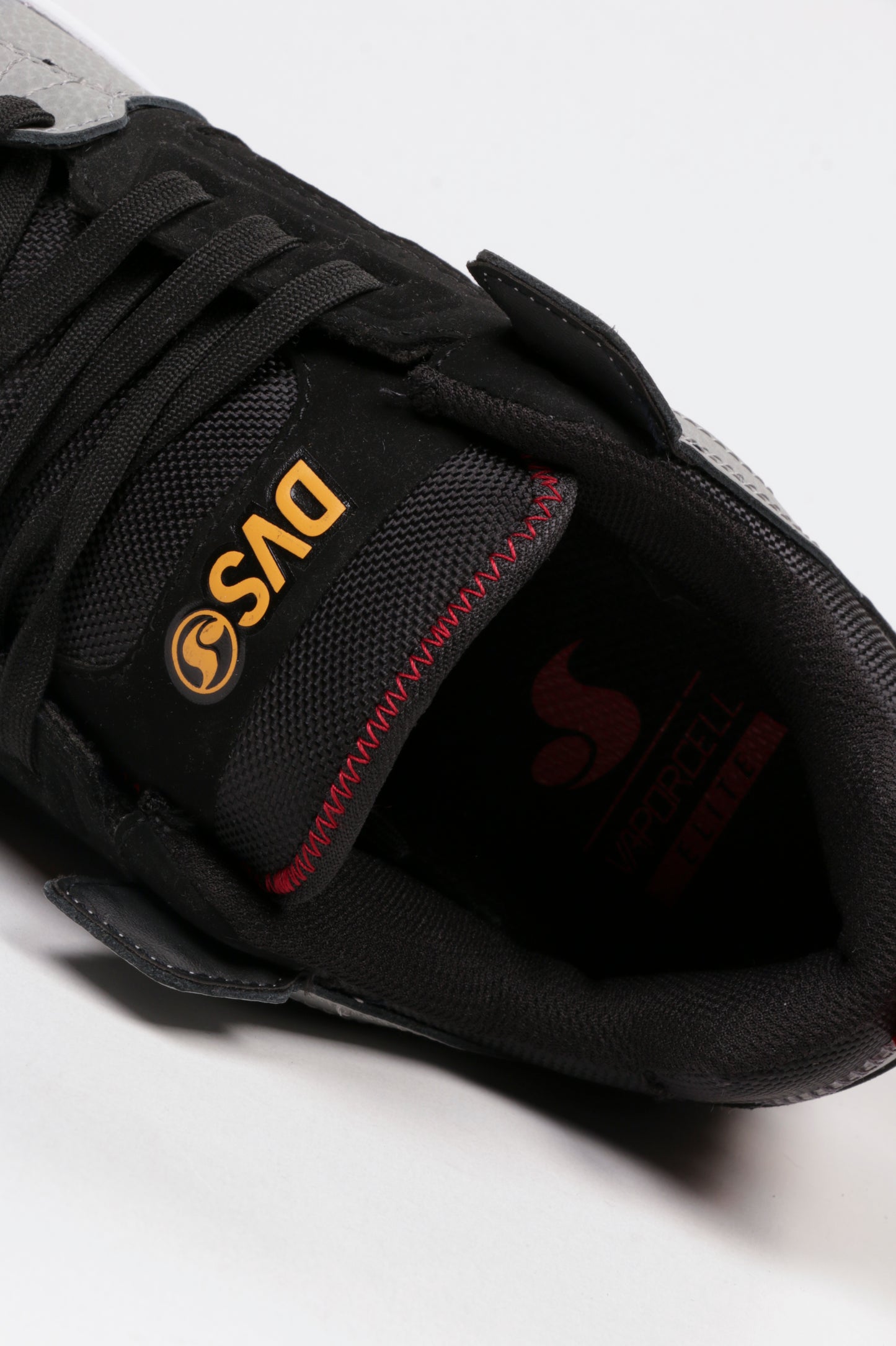 TENIS DVS COMANCHE LT