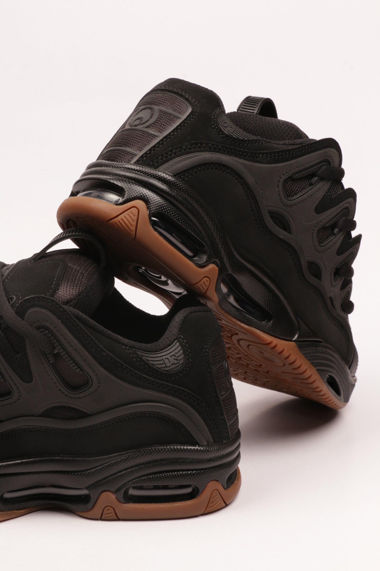 OSIRIS D3 2001 BLACK/GUM